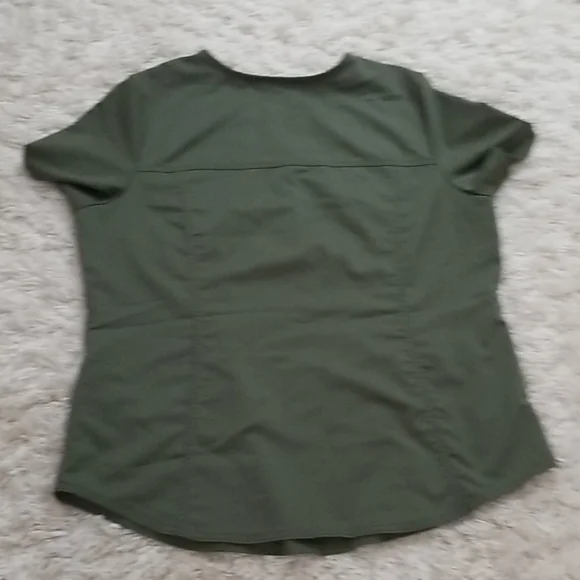 SCRUBSTAR SCRUB TOP - Picture 1 of 3